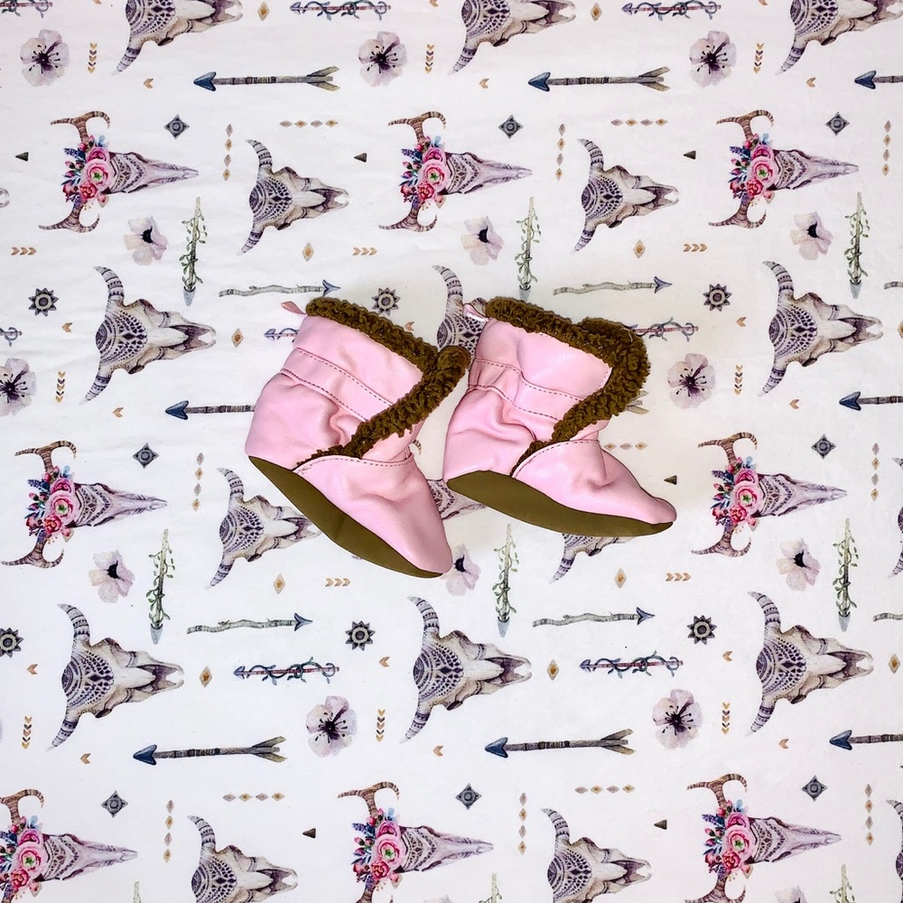 🎀  NEWBORN FUR MOCCASIN BOOTS